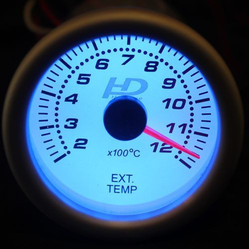 Abgastemperaturanzeige mit weißem Hintergrund OR-LED7708