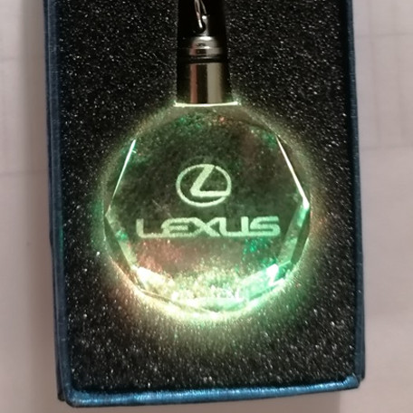 Lexus kulcstartó lézergravírozott váltakozó Led fénnyel