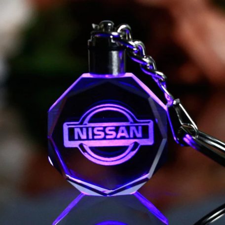 Nissan kulcstartó lézergravírozott váltakozó Led fénnyel