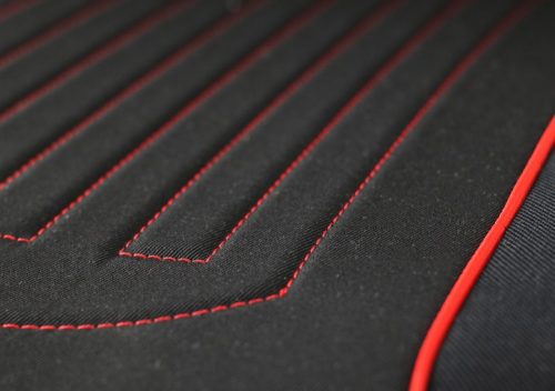 CHEVROLET Aveo Universeller Sitzbezug Quilted Polsterstoff gelb in Farbe