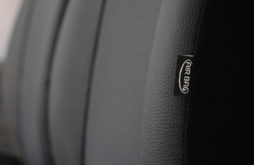 CHEVROLET Aveo Universeller Sitzbezug Royal Eco leder und textil Kombination schwarz in Farbe EX6